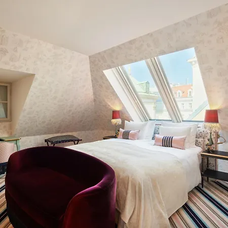 The Leo Grand 5*