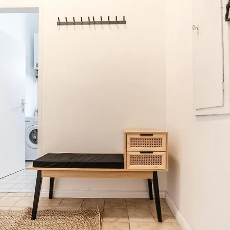 Metropolitan Charm Stylish 2br & 1lr In Vienna's Core * Vienna