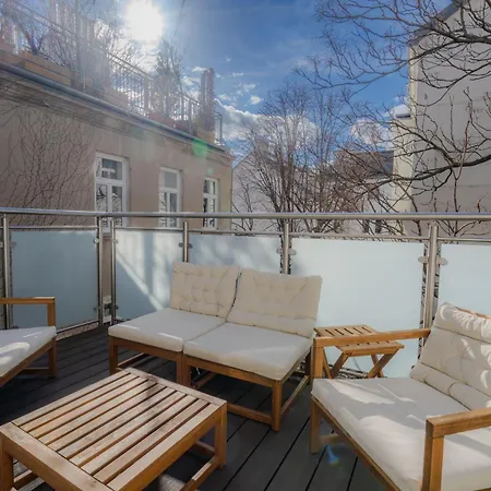 4ty3 - Spacious In The Heart Of The 8th District Is Calling Apartament *