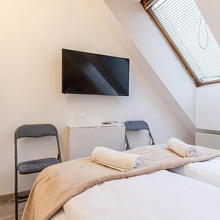 Modern Hauptbahnhof - Virtual Reception&self-checkin Hotel