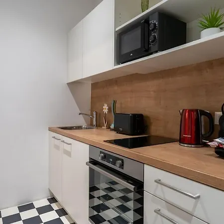 Practical 1br Flat By Center By Hm Appartamento Vienna
