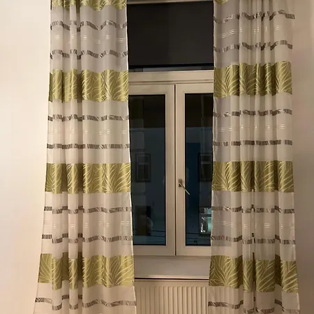 Schoene, Helle In Stadtnaehe