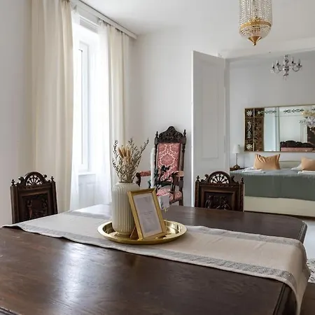 Apartment Luxurioes Wohnen Mit Anbindung Ans Zentrum 20 Minuten