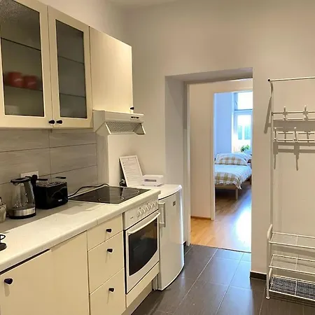 Apartment Im 15. Vienna