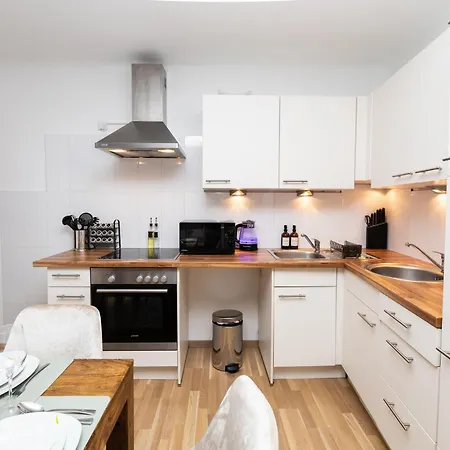 City Top Location, Quiet And Cozy Ideal To Relax Or Work *