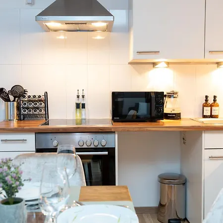 City Top Location, Quiet And Cozy Ideal To Relax Or Work Apartment