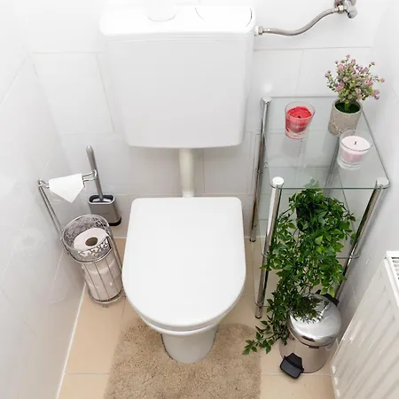 City Top Location, Quiet And Cozy Ideal To Relax Or Work Apartment *