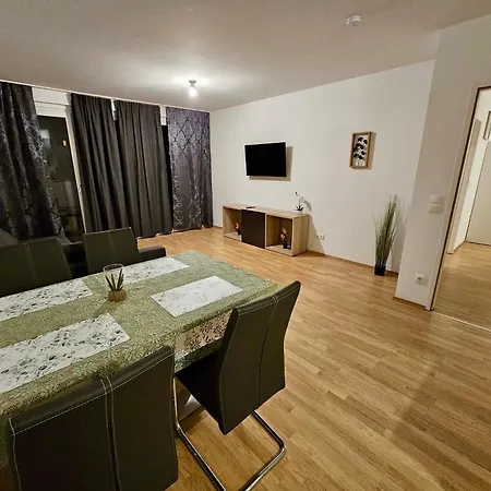 Spacious 1br With Balcony Above Citygate Shopping Complex With Metro Access *