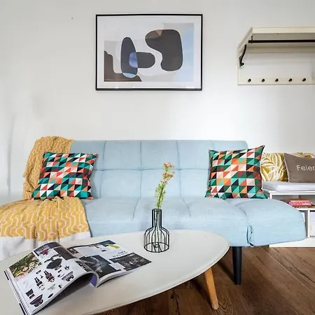 Appartement Lite 1br Near Metro & Center By Hm