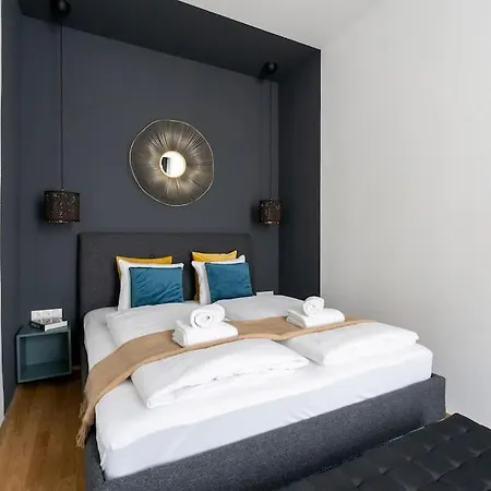 Glam 1br Suite, Easy Path By Hm Apartment