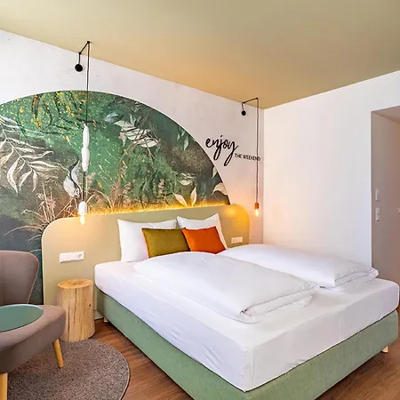 The Weekend 4*