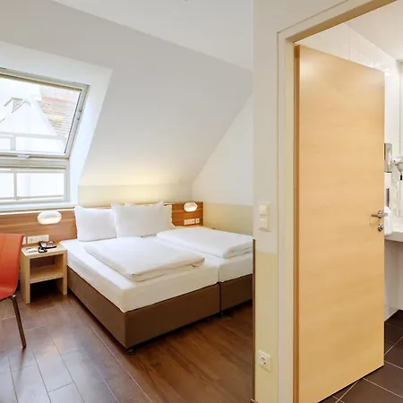 Austria Trend Beim Theresianum Hotel