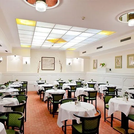 Johann Strauss 4* Wenen