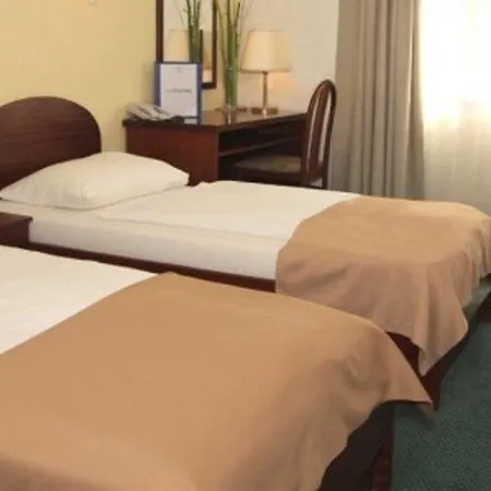Calmo Hotel