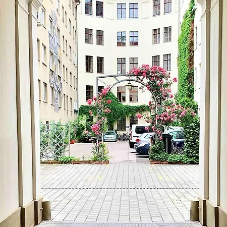 City Top Location, Quiet And Cozy Ideal To Relax Or Work Wien