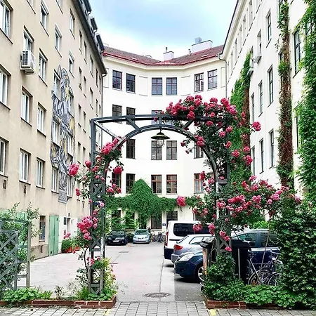 City Top Location, Quiet And Cozy Ideal To Relax Or Work * Wien