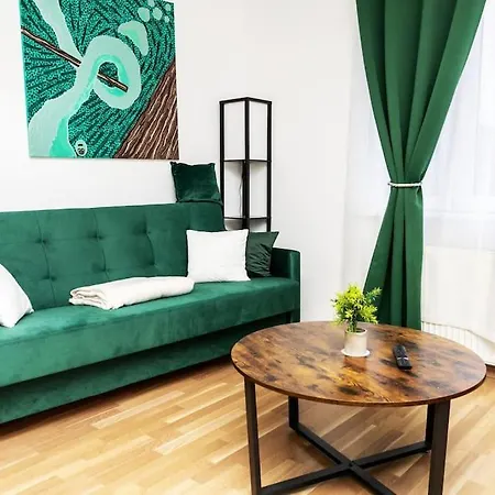 Apartment City Top Location, Quiet And Cozy Ideal To Relax Or Work *