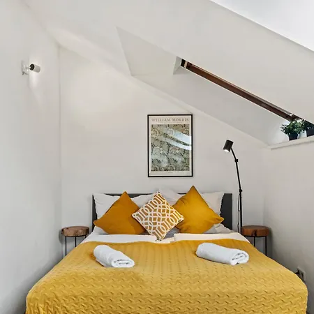 Terrace - 155 M² - 5 Min U6 Thaliastrasse * Wien