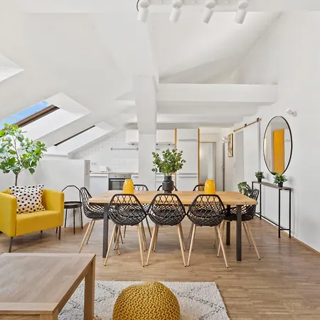 Terrace - 155 M² - 5 Min U6 Thaliastrasse * Wien