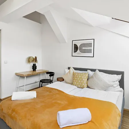 Terrace - 155 M² - 5 Min U6 Thaliastrasse