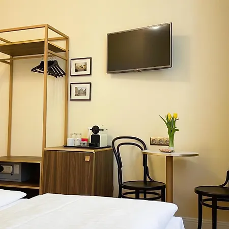 Stephansplatz I Self Check In 4*