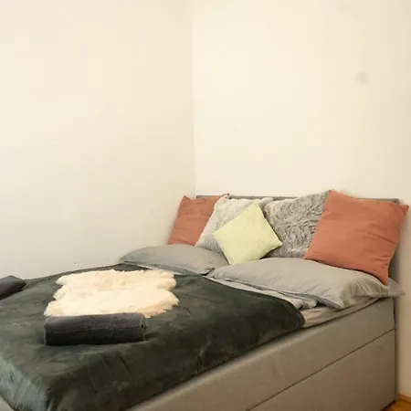 Beautiful Near Hauptbahnhof Appartement