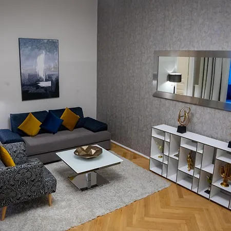 Votivpark Serviced * Wien