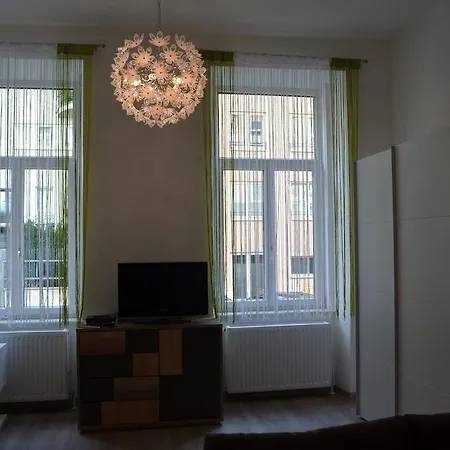 Elegant Apartment Westbahnhof
