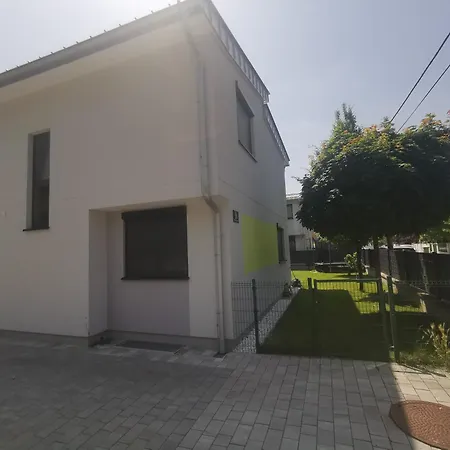 Cosy & Elegant Cityhouse With Garden *