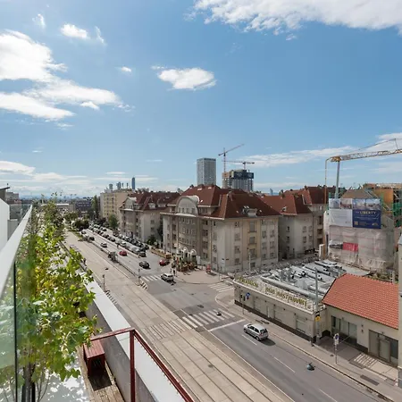 Mit Traumhafter Dachterrasse & Weitblick Apartment *
