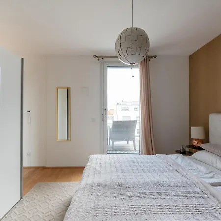 Mit Traumhafter Dachterrasse & Weitblick Apartment Vienna