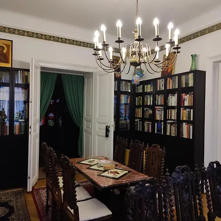 Guest house Luxury Near Castle