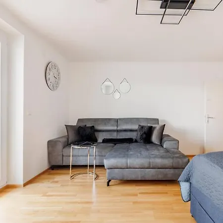 Eddie's Premium & Sweet - Contactless Self-check-in Apartamento Viena