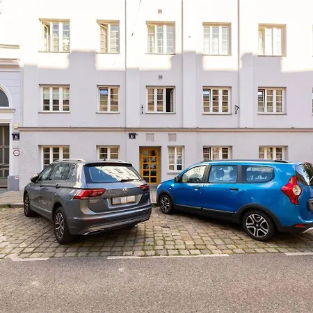 Near Metro - Netflix - Free Wifi * Vienna