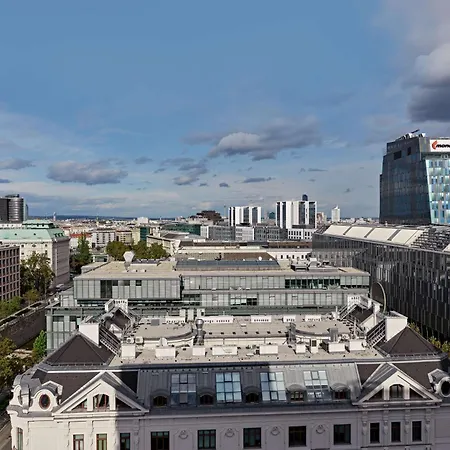 Hilton Park 5* Vídeň