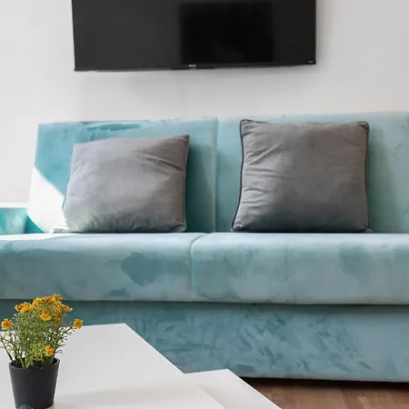 Easystay 2br Apt. Connect With The Whole *