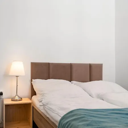 Easystay 2br Apt. Connect With The Whole