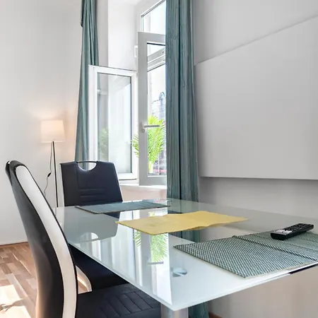 Apartment Easystay 2br Apt. Connect With The Whole
