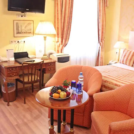 Arenberg Boutique Zentrum 4*