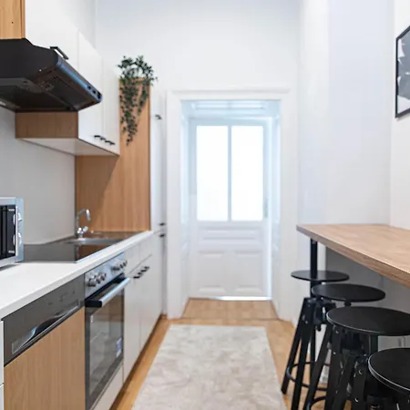 Spacious Apartment, 3 Min To U1 Reumannplatz Apartment Vienna