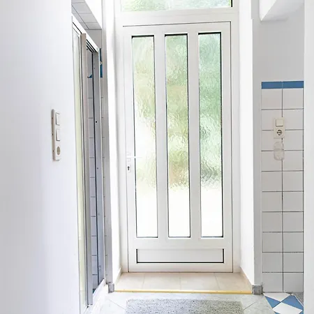 Spacious Apartment, 3 Min To U1 Reumannplatz Vienna