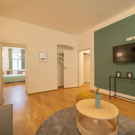 Spacious Mitten In * Viena