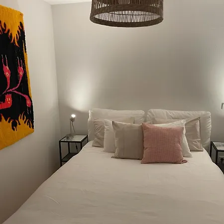 Traumwohnung Mit Balkon Im 17 *