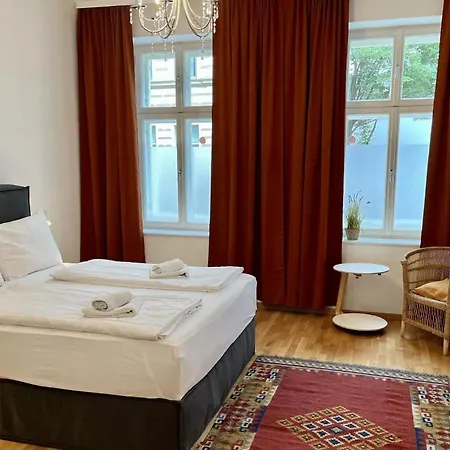 Apartment Geraeumige In Brigittenau