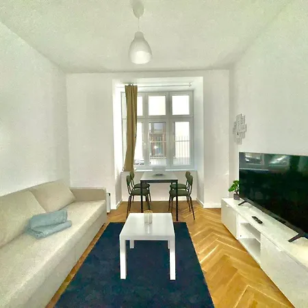 Ar Living & Viena