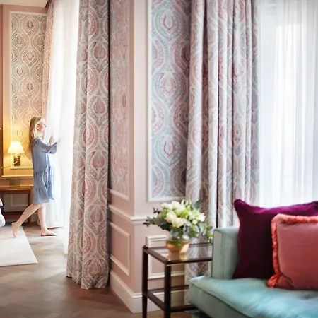 Zur Wiener Staatsoper Hotel 3*