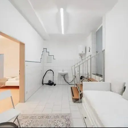 Souterrain Apartment Vienna