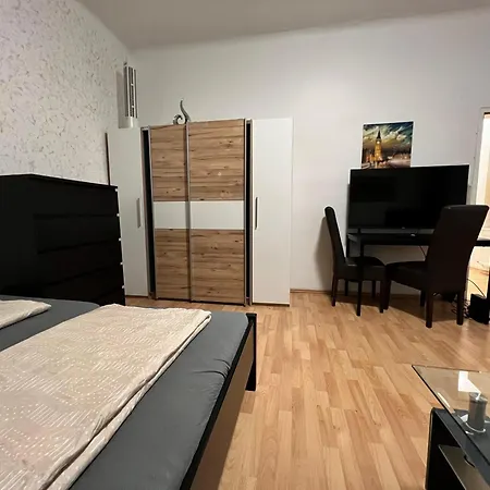 1br Apt-near Danube River! Apartment *