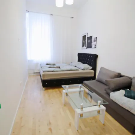 Homestay Cozy In Center Dw3
