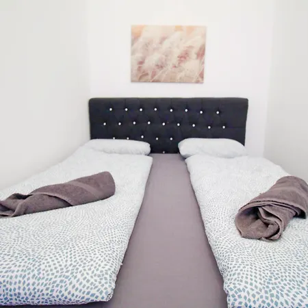 Homestay Cozy In Center Dw3 *